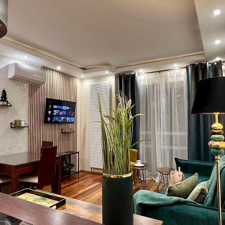 Апартаменти Platinum Tower Green Star Apart Варшава Екстер'єр фото