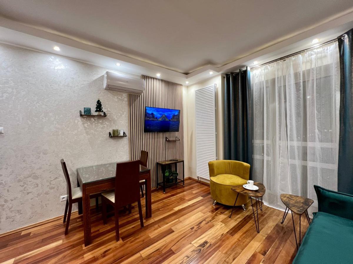 Апартаменти Platinum Tower Green Star Apart Варшава Екстер'єр фото