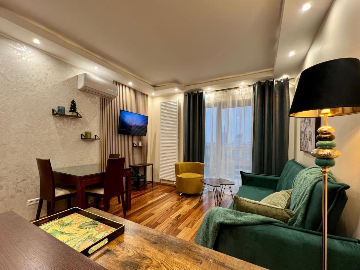 Апартаменти Platinum Tower Green Star Apart Варшава Екстер'єр фото