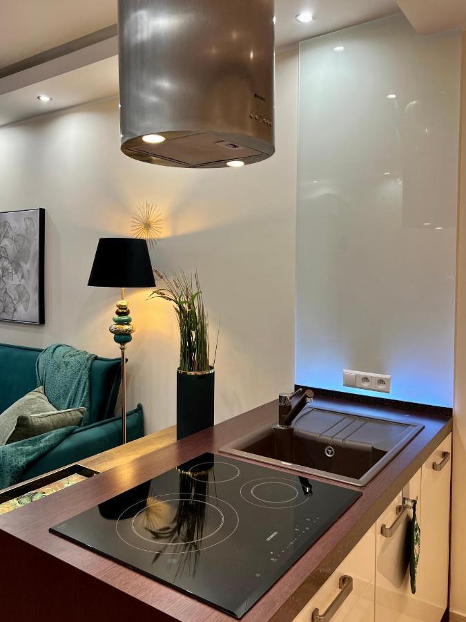 Апартаменти Platinum Tower Green Star Apart Варшава Екстер'єр фото