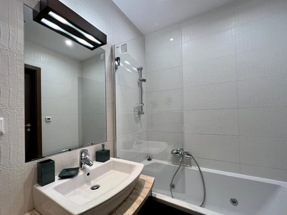 Апартаменти Platinum Tower Green Star Apart Варшава Екстер'єр фото